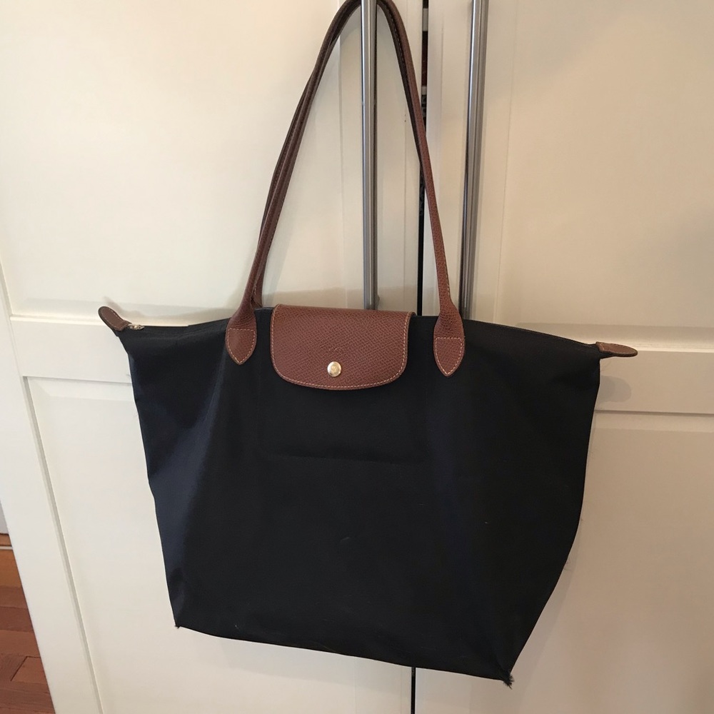 Black Longchamp Tote